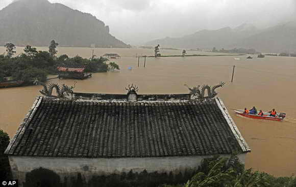 Сильнейшее наводнение в Тайване