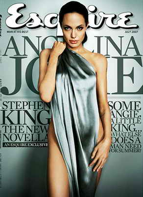 Анжелина Джоли появилась обнаженной в журнале Esquire