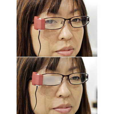 Очки для моргания Masunaga's Wink Glasses разработаны специально, чтобы избежать эффекта сухого глаза, когда человек концентрируется на видео игре или работе в интернете. У очков есть специльный сенсор, определяющий как часто их владелец мигает. Когда человек не закрывает глаза более чем через пять секунд, линзы затуманиваются 