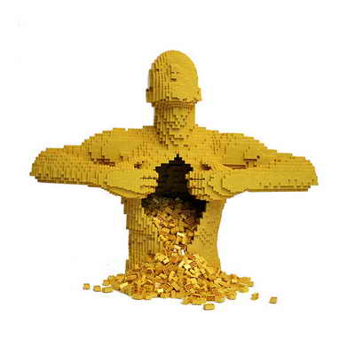 Самая популярная работа из Lego скульптора Nathan Sawaya "Желтый"