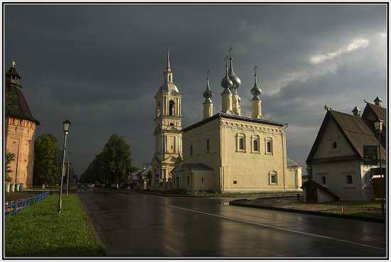 Смоленская церковь в Суздале, Россия