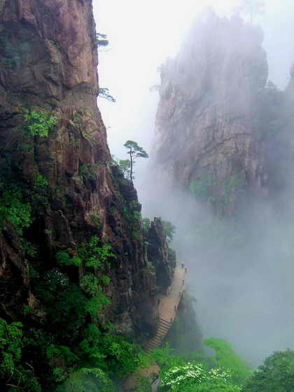 скалы Улинъюань