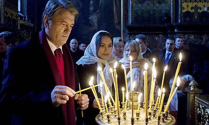 Ющенко молится после выборов. О чем?