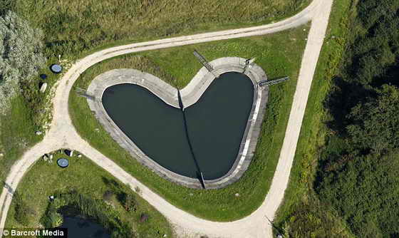 Полон любви: Водохранилище в Шенберге, Германия