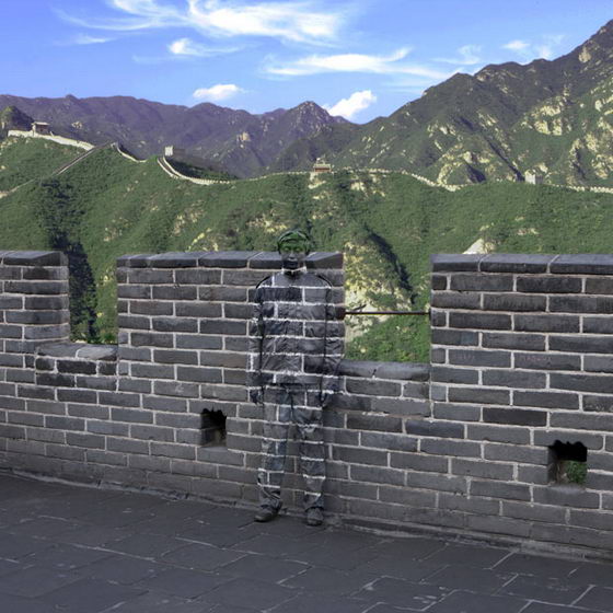 Лю Болин на Великой китайской стене