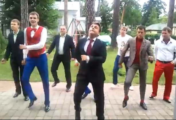 танцы Медведева квн
