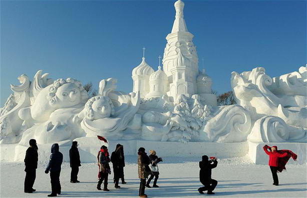 скульптура из снега