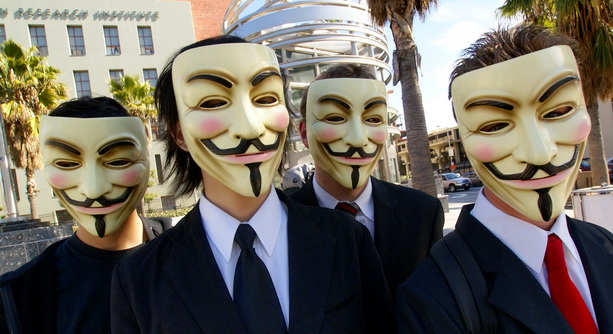 Хакерское движение Anonymous