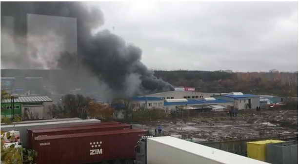 Воронеж: пожар в торговом центре