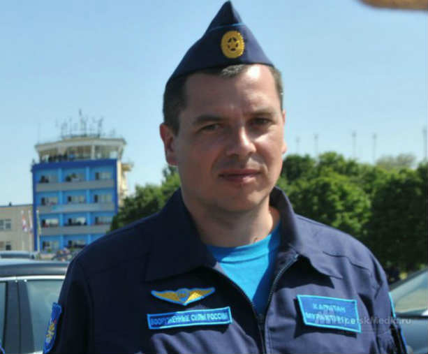 Олег Пешков летчик