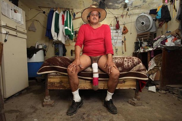 Роберто Кабрера обладатель самого большого пениса в мире, фото