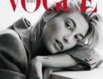 Модель Хейлин Болдуин на сентябрьской обложке журнала Vogue